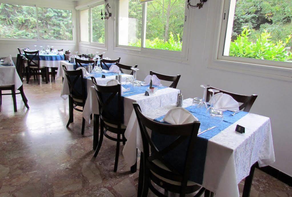 Hotel Restaurant Le Lachens La Bastide  Dış mekan fotoğraf